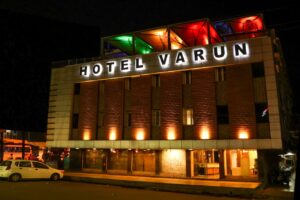Hotel Varun Guna Reviews