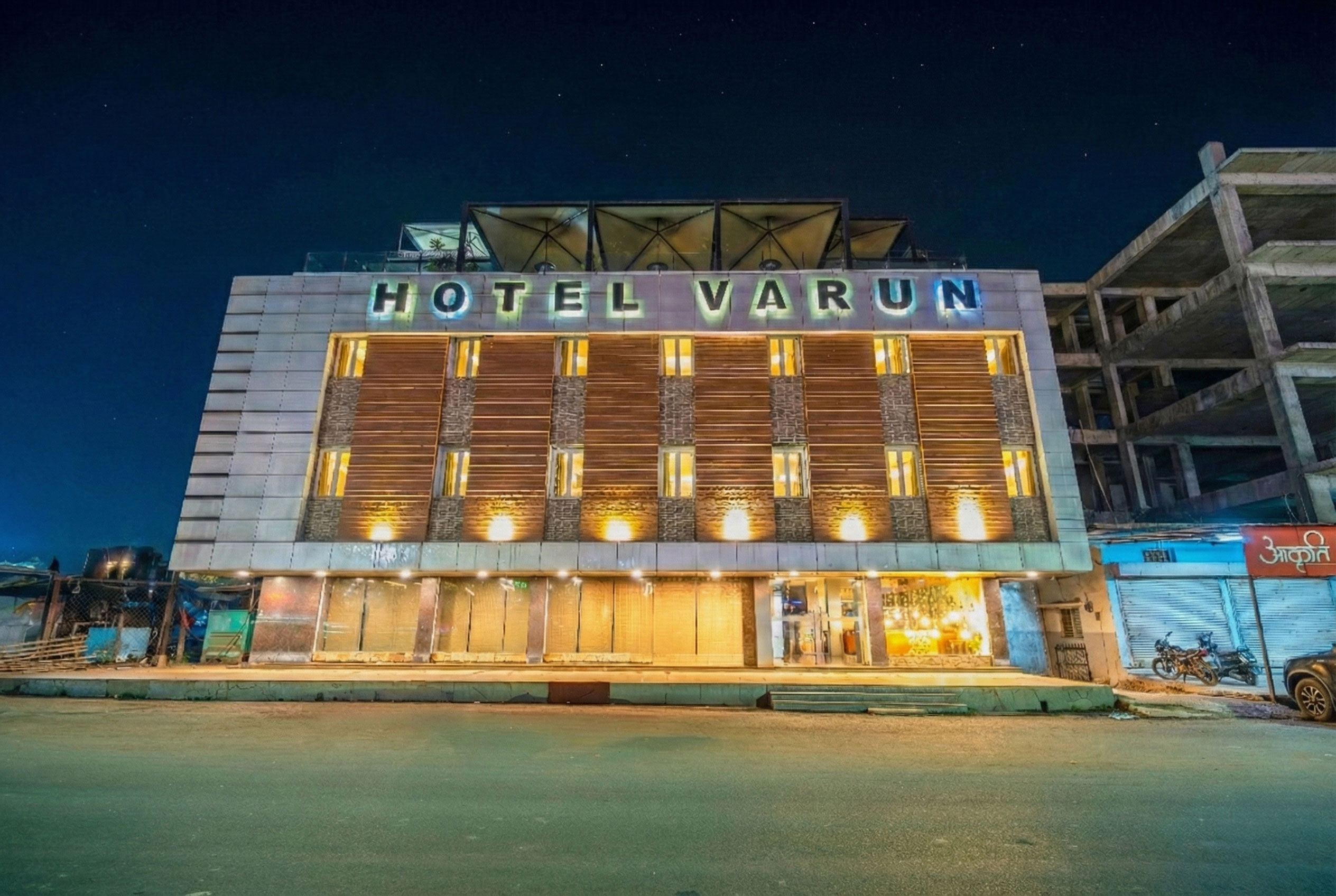 Hotel Varun, best hotel in Guna Madhya Pradesh, front view at night