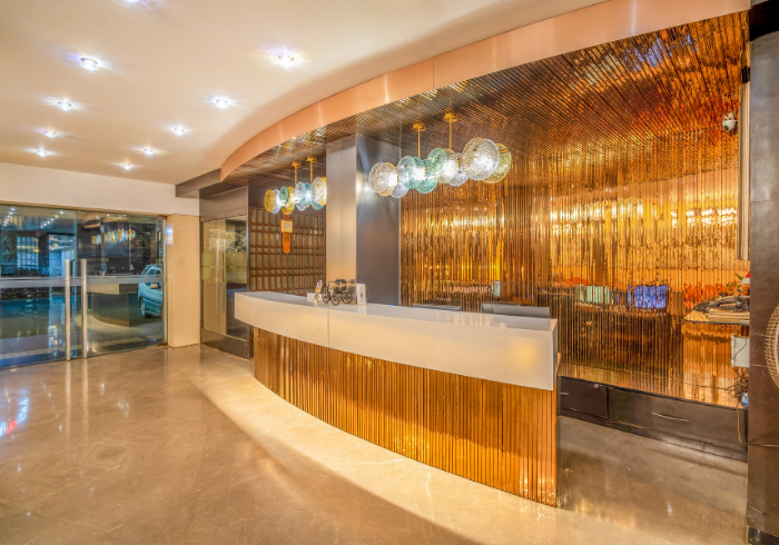 Reception desk
