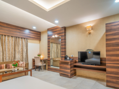 Best Super Deluxe Room in Guna for families and business travelers