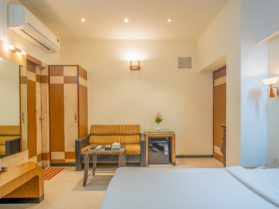 Comfortable Deluxe Room with modern amenities in Guna
