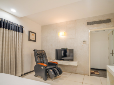 Luxury suite room at Hotel Varun Guna